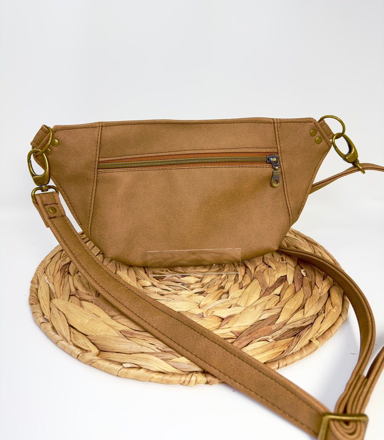 The Lindsay Waist Pack - Tan