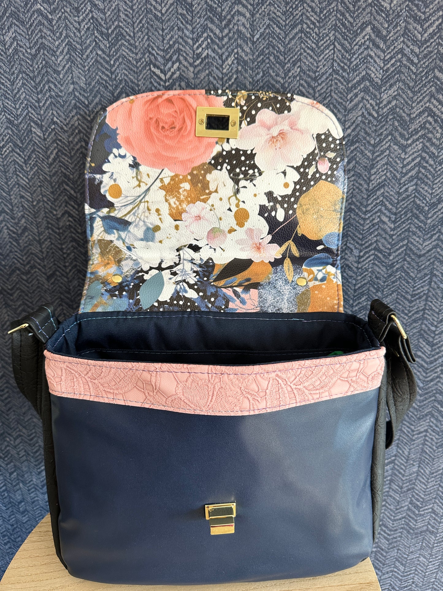 Primula Satchel