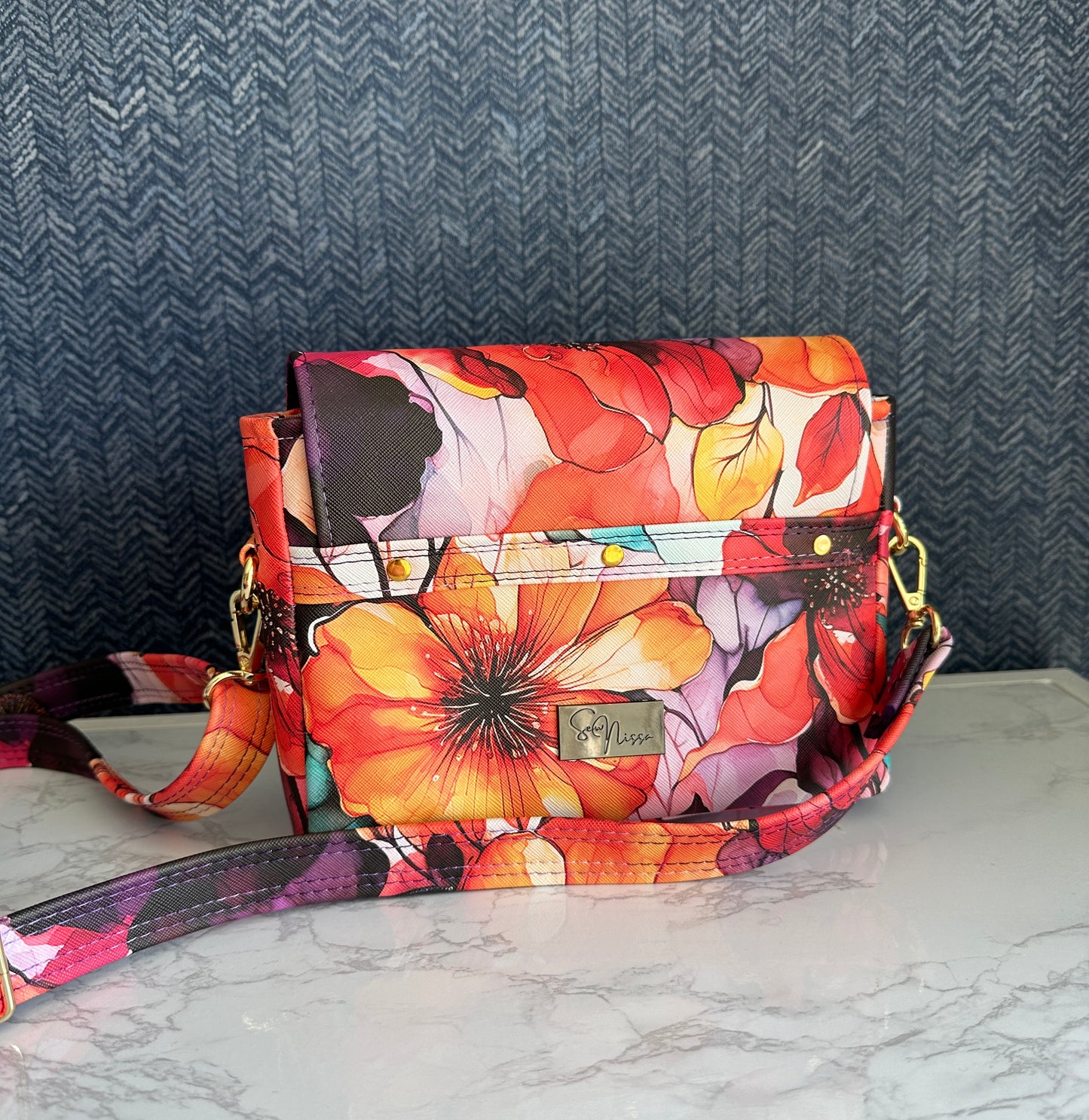 Juniper Crossbody - Floral