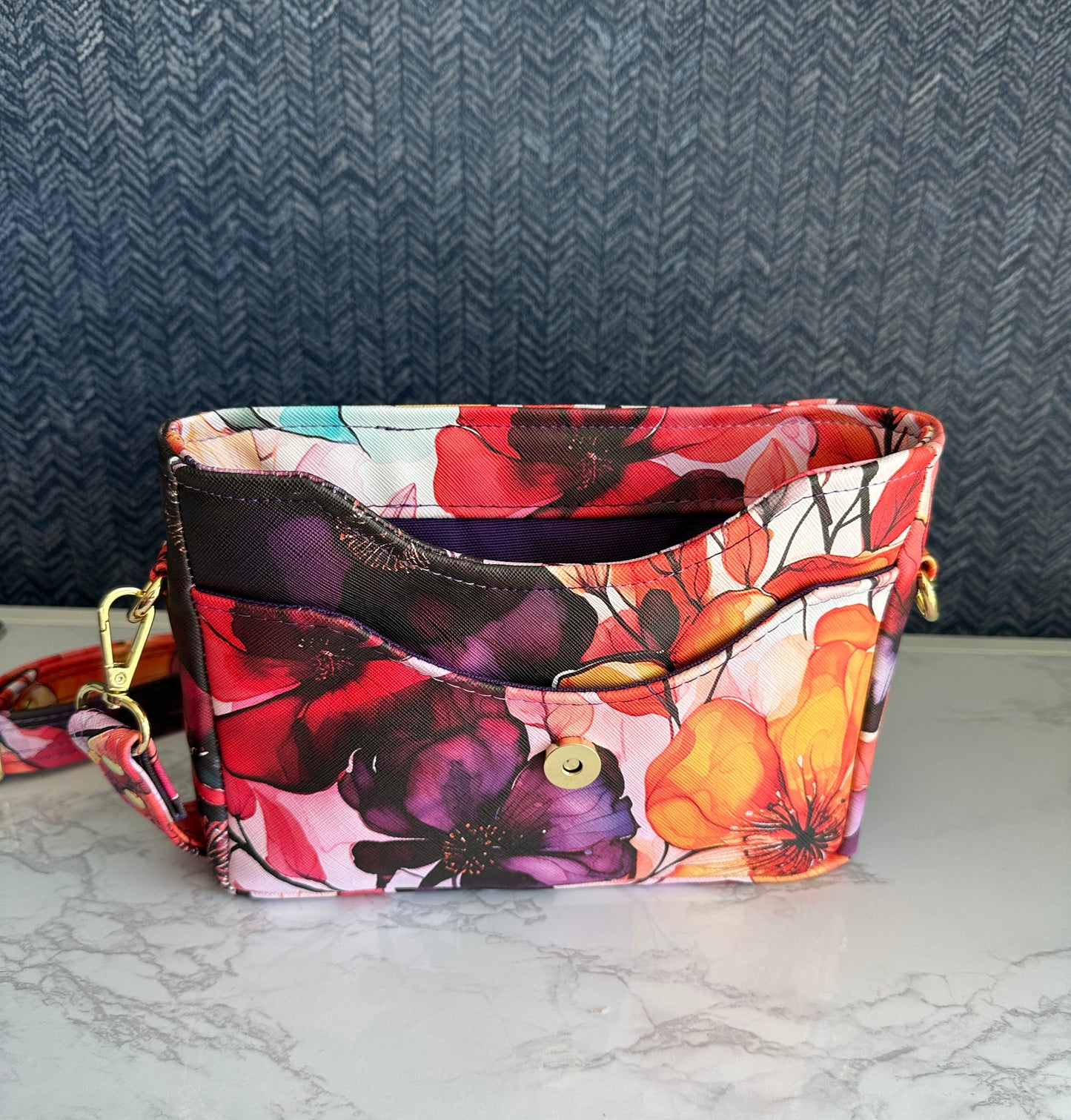 Juniper Crossbody - Floral