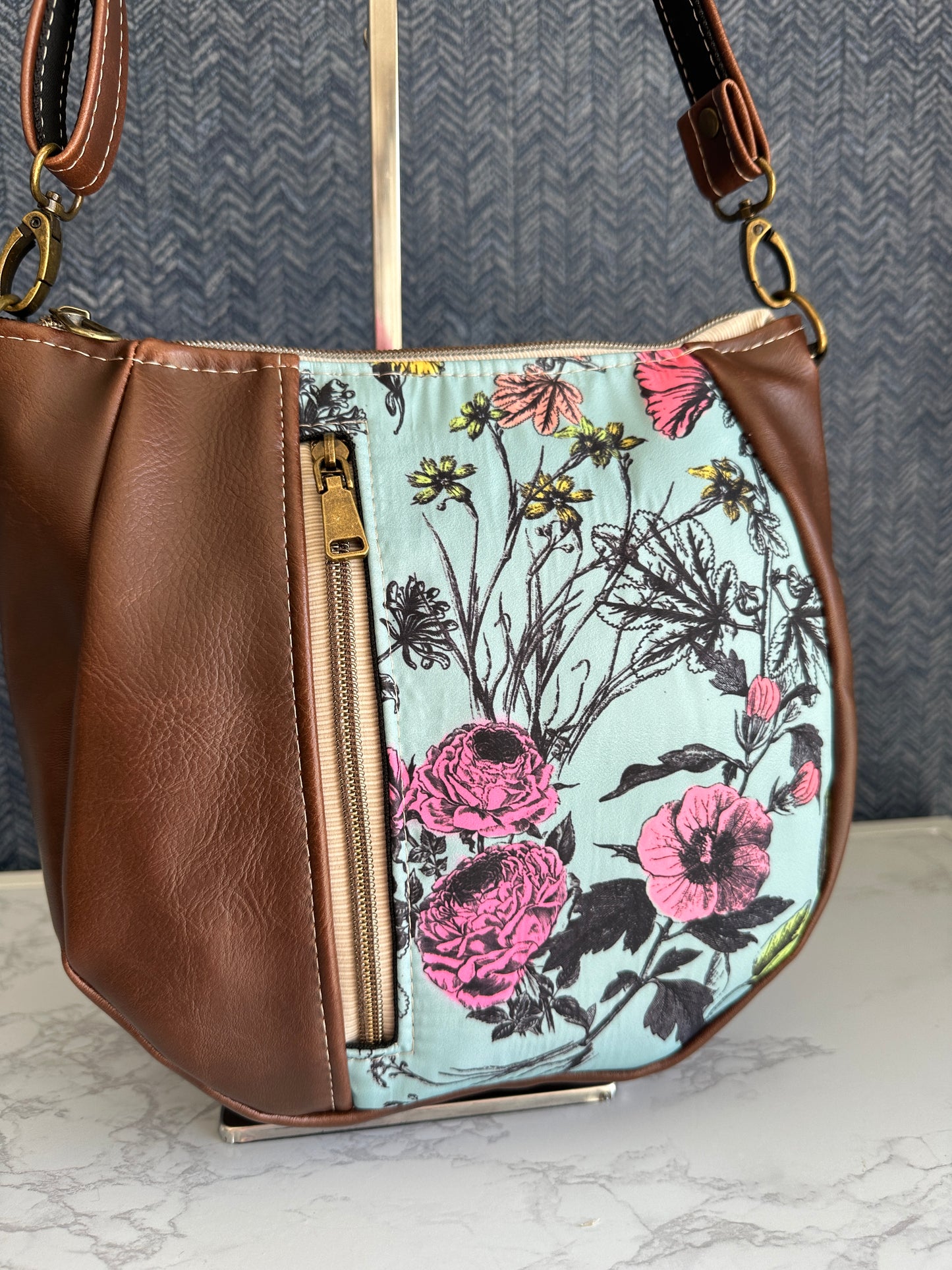 Mysa Shoulder Bag - Floral