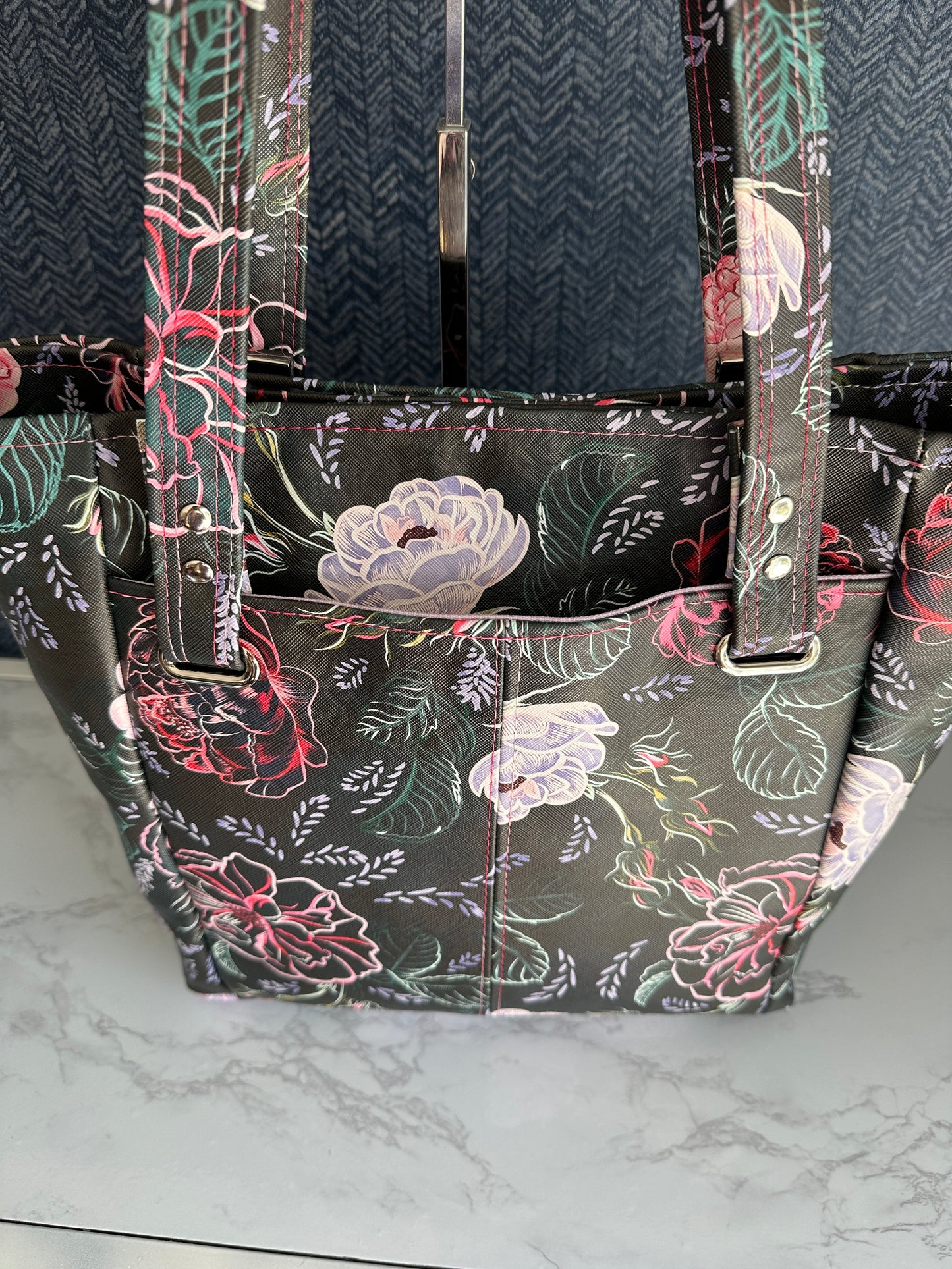 Lolite Tote - Rose Shadow Garden