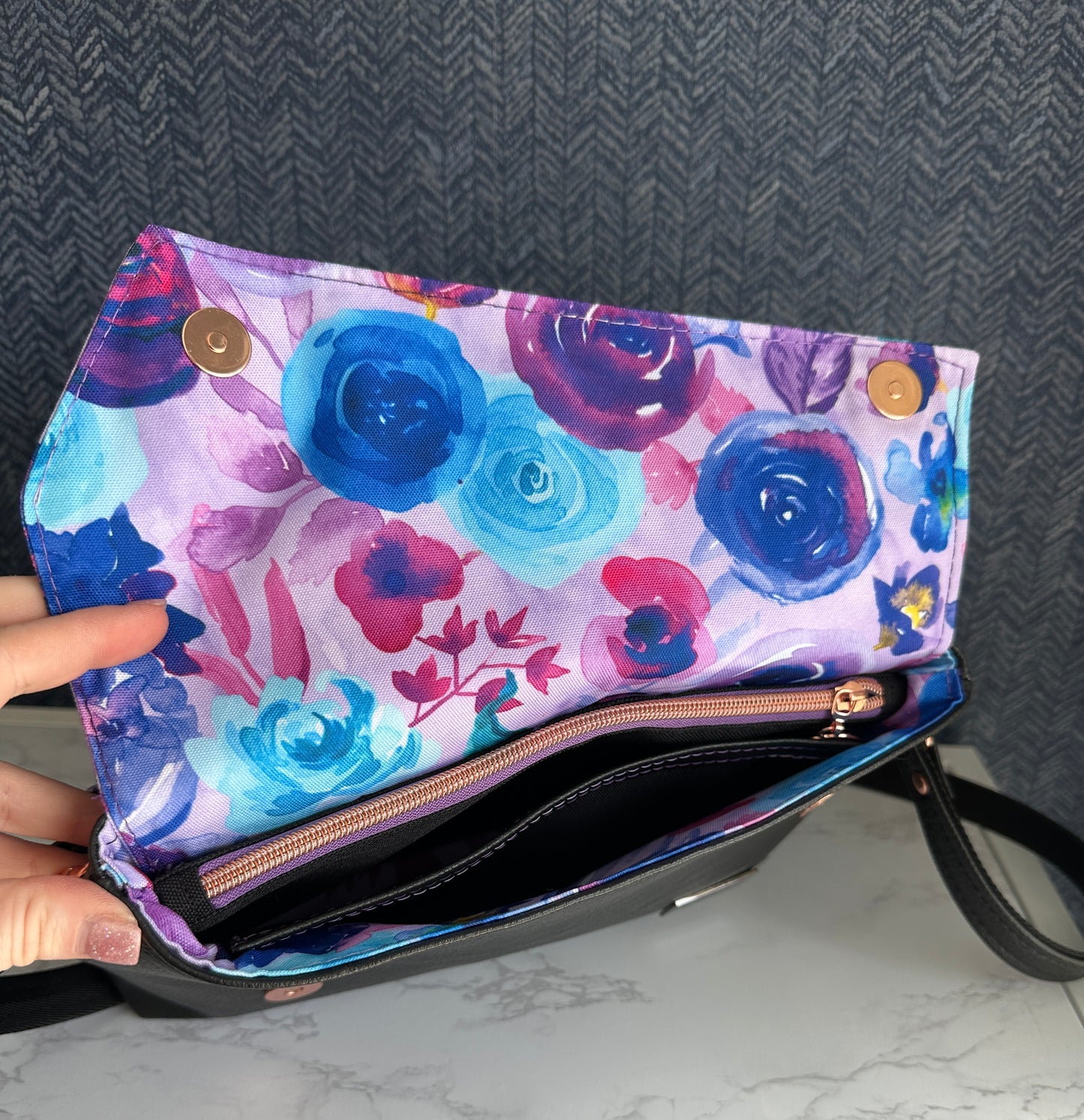 Aviatrix Crossbody - Purple Floral