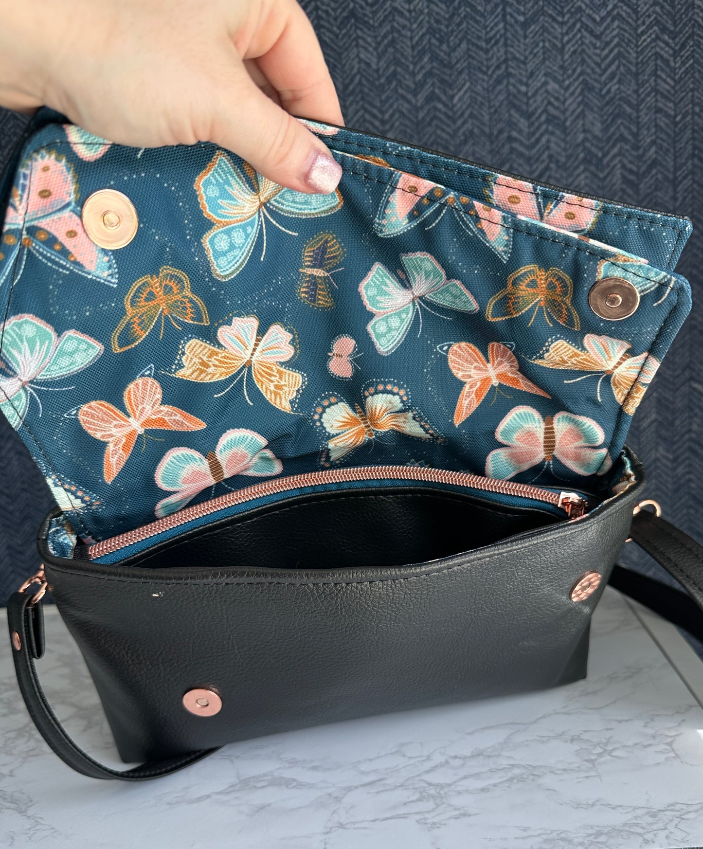 Aviatrix Crossbody - Teal Butterfly