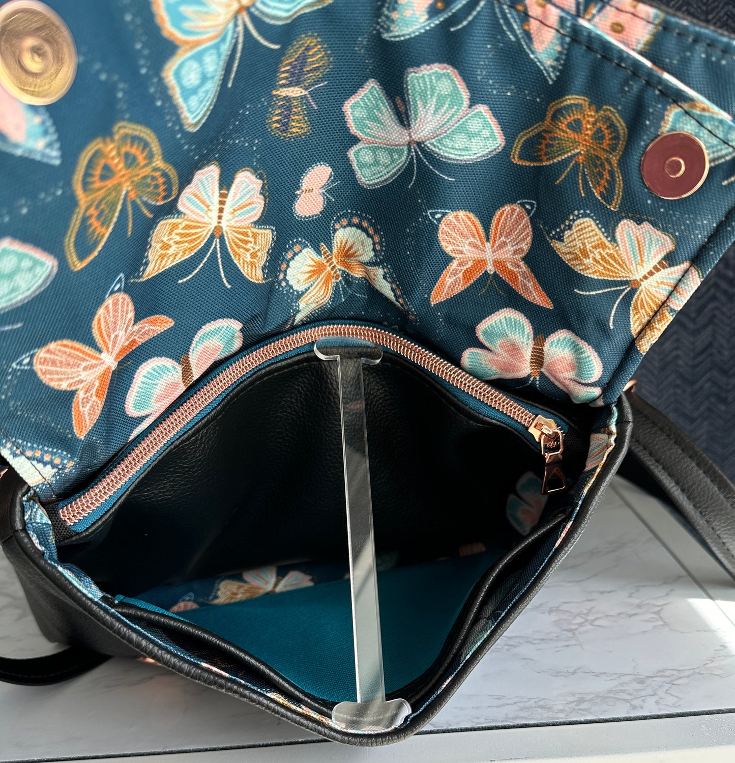 Aviatrix Crossbody - Teal Butterfly