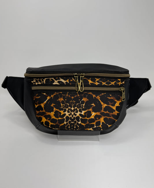 Clamshell Waist Pack / Sling Bag - Leopard