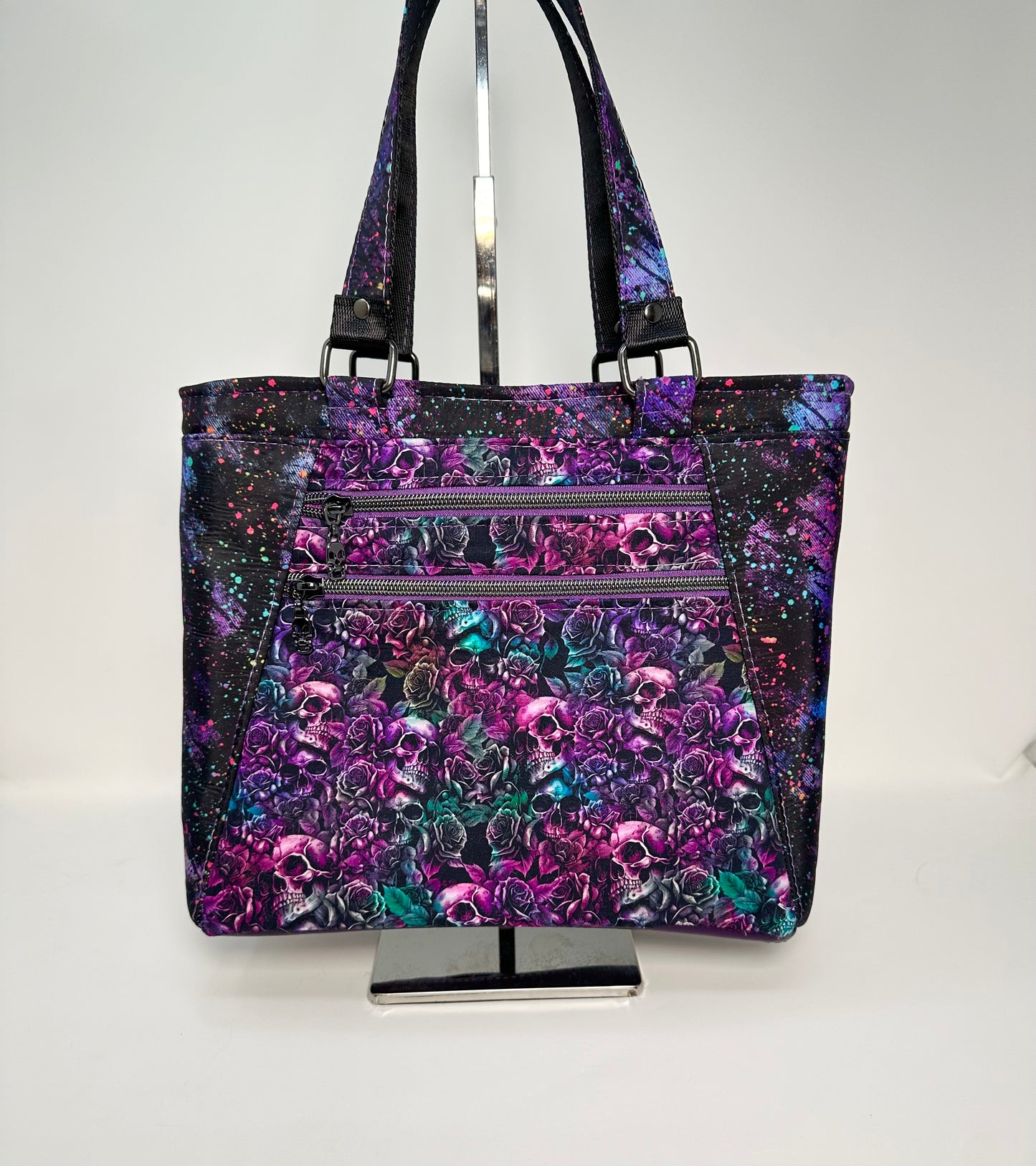 Apothecary Handbag - Floral Skulls