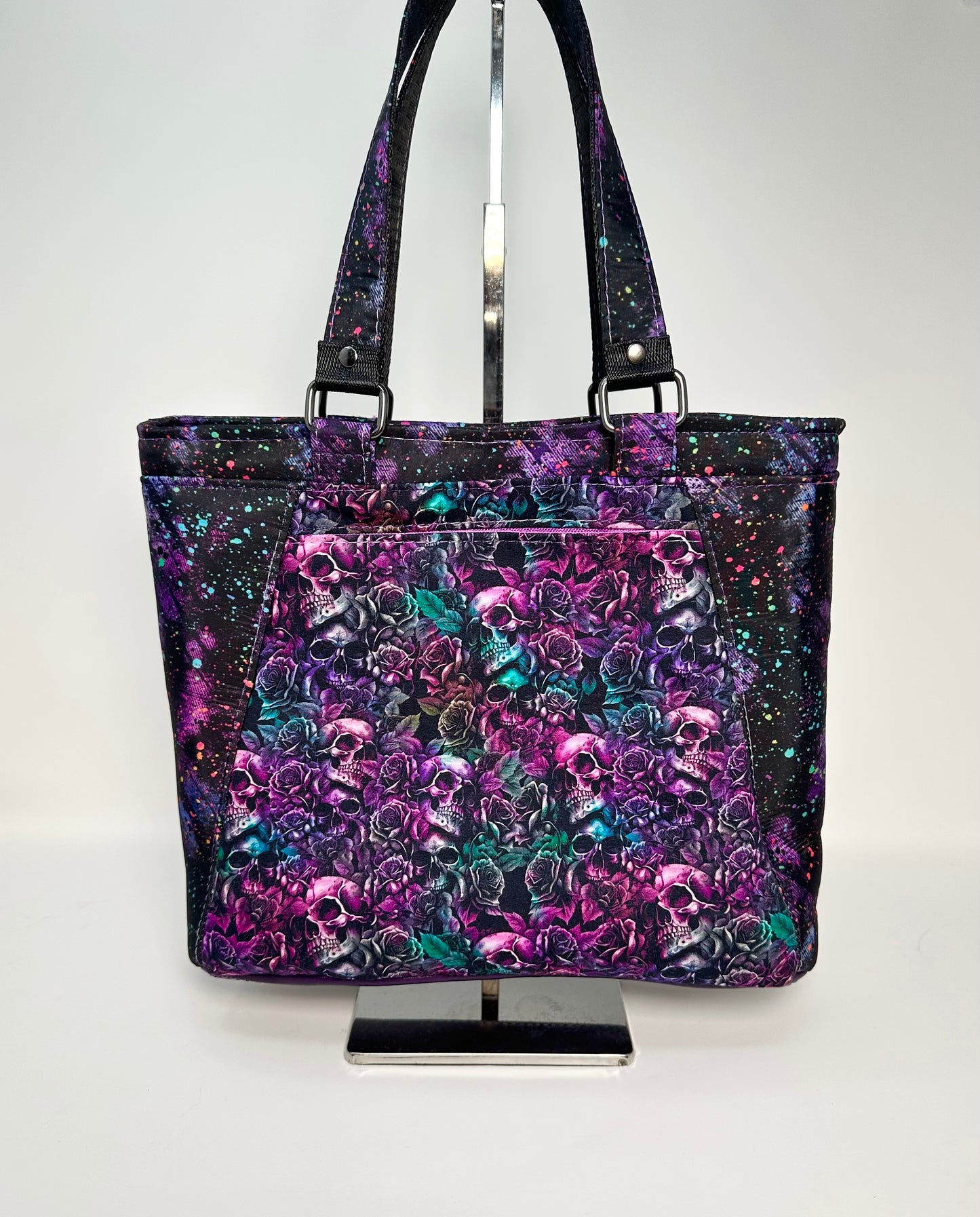 Apothecary Handbag - Floral Skulls