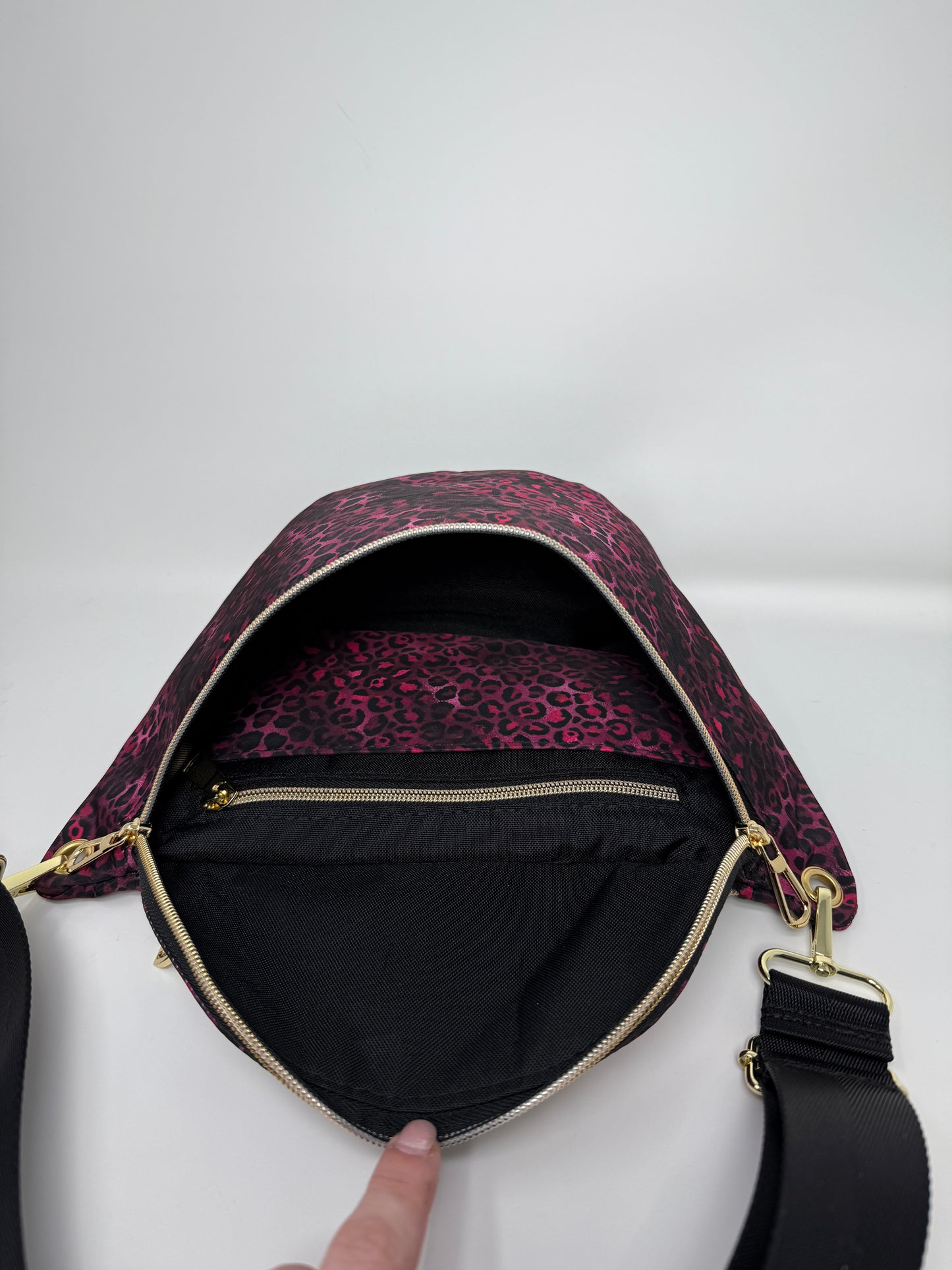 Be Hip Fannypack - Pink Leopard