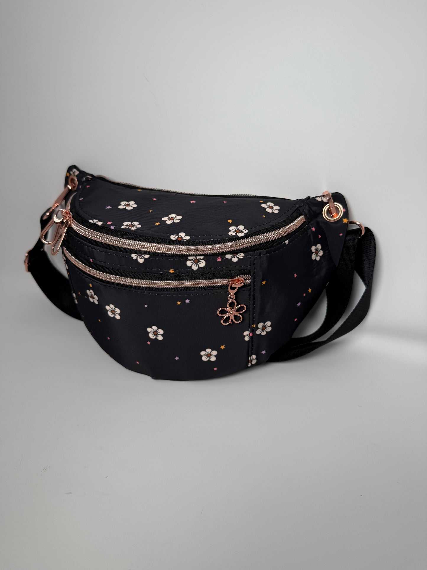 Be Hip Fannypack - Flowers