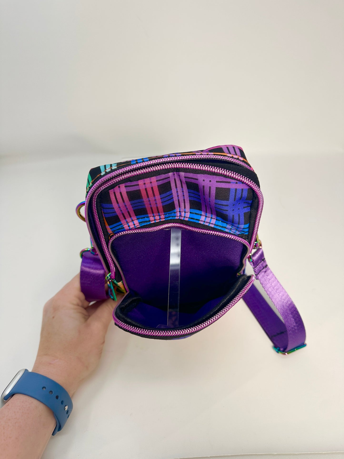 Brix Crossbody Tall - Rainbow Plaid